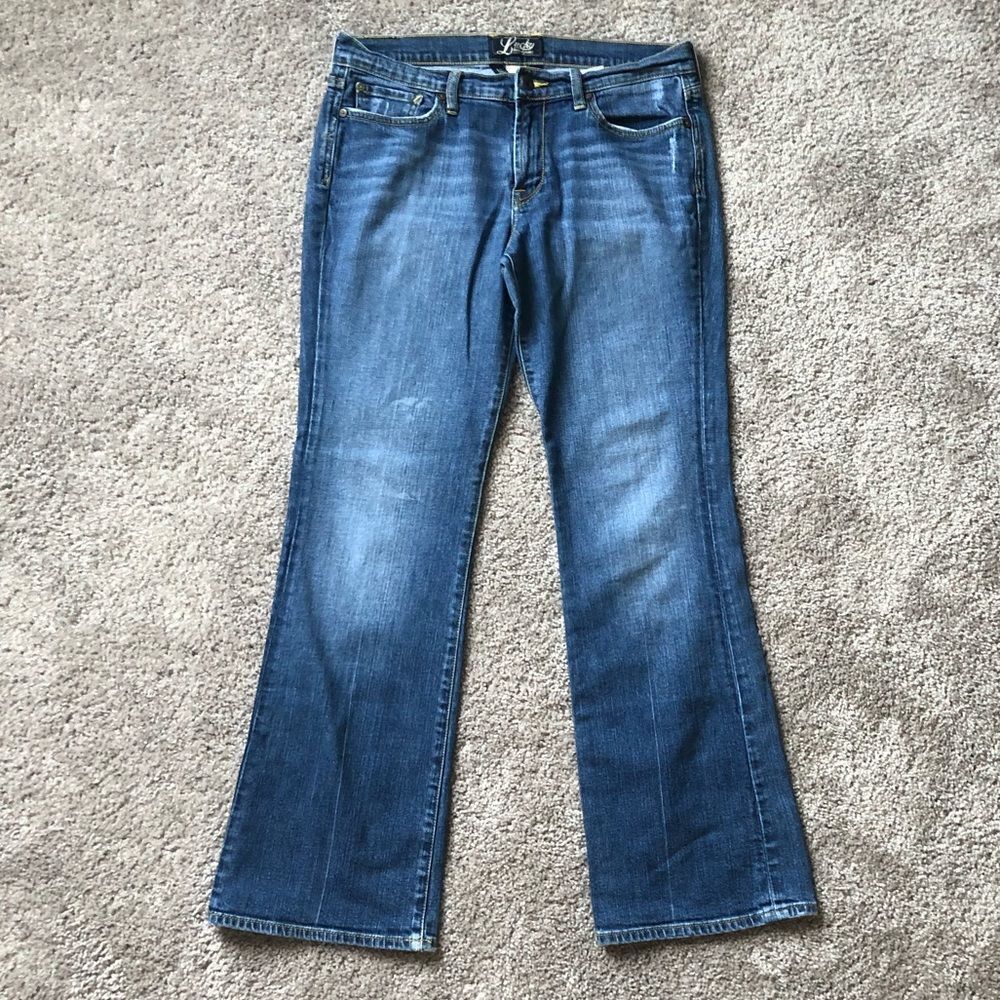 Lucky Brand Women's Straight Leg Jeans in Medium Blue Wash